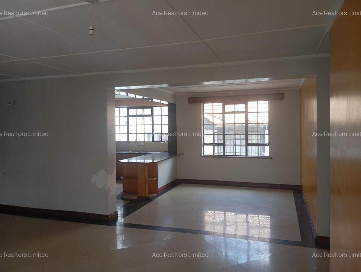 3 Bed Apartment with En Suite at Valley Arcade - 7