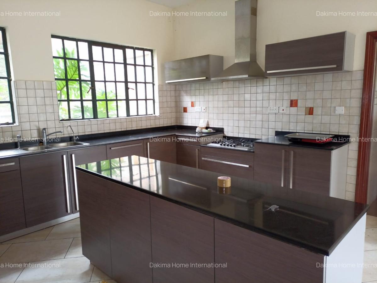 5 Bed Townhouse with En Suite in Lower Kabete - 4