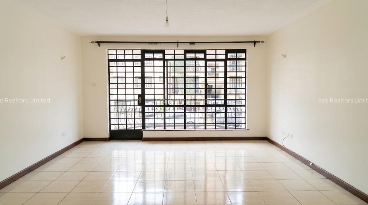 3 Bed Apartment with En Suite at Sports Road - 5