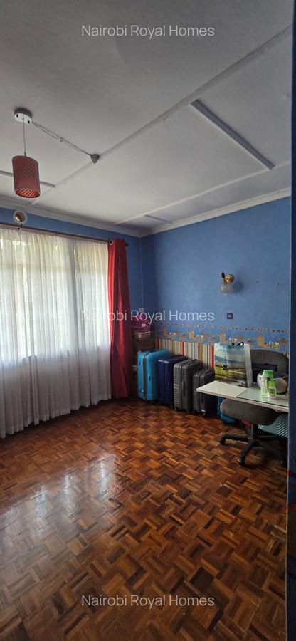 4 Bed House with En Suite at Ruaka Drive - 16