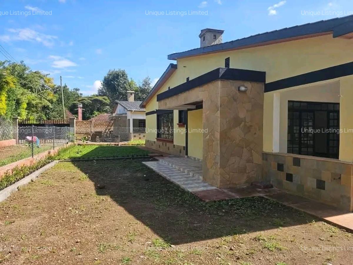 3 Bed Townhouse with En Suite in Karen - 1