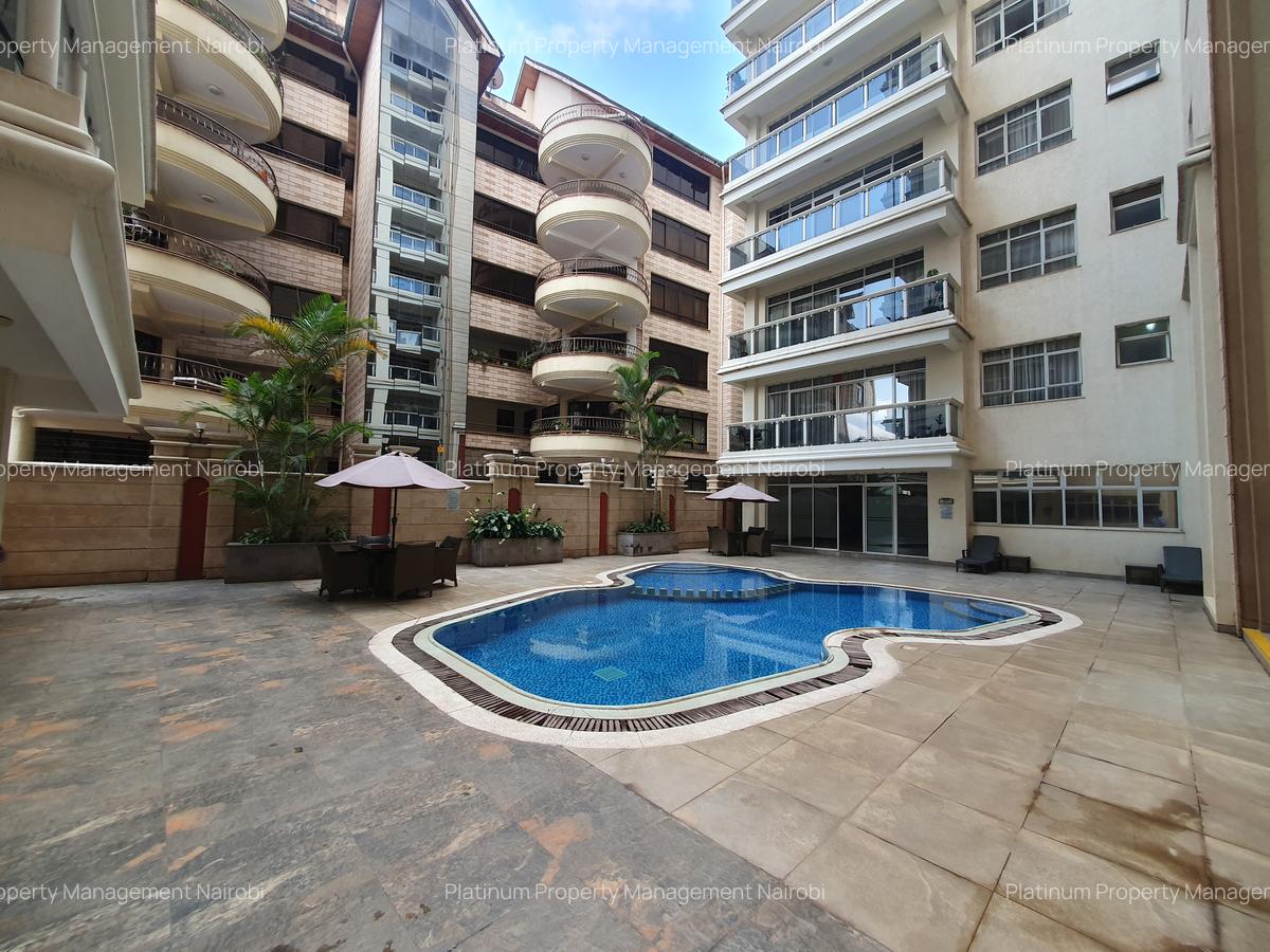 2 Bed Apartment with En Suite at Second Parklands - 15