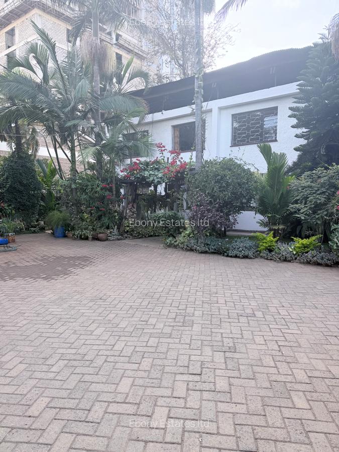 Office with Service Charge Included in Kilimani - 11