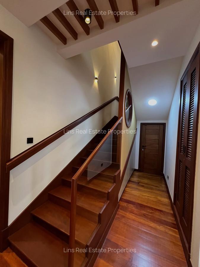 4 Bed Townhouse with En Suite in Runda - 19
