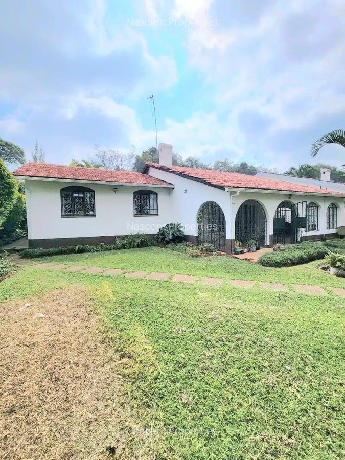 4 Bed House with En Suite in Loresho - 1