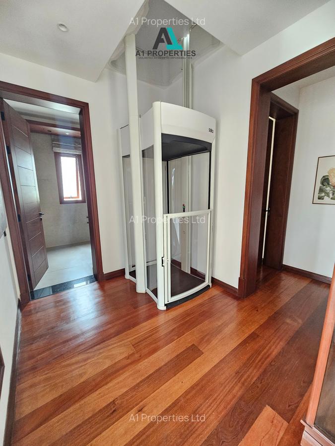 4 Bed Townhouse with En Suite in Runda - 8