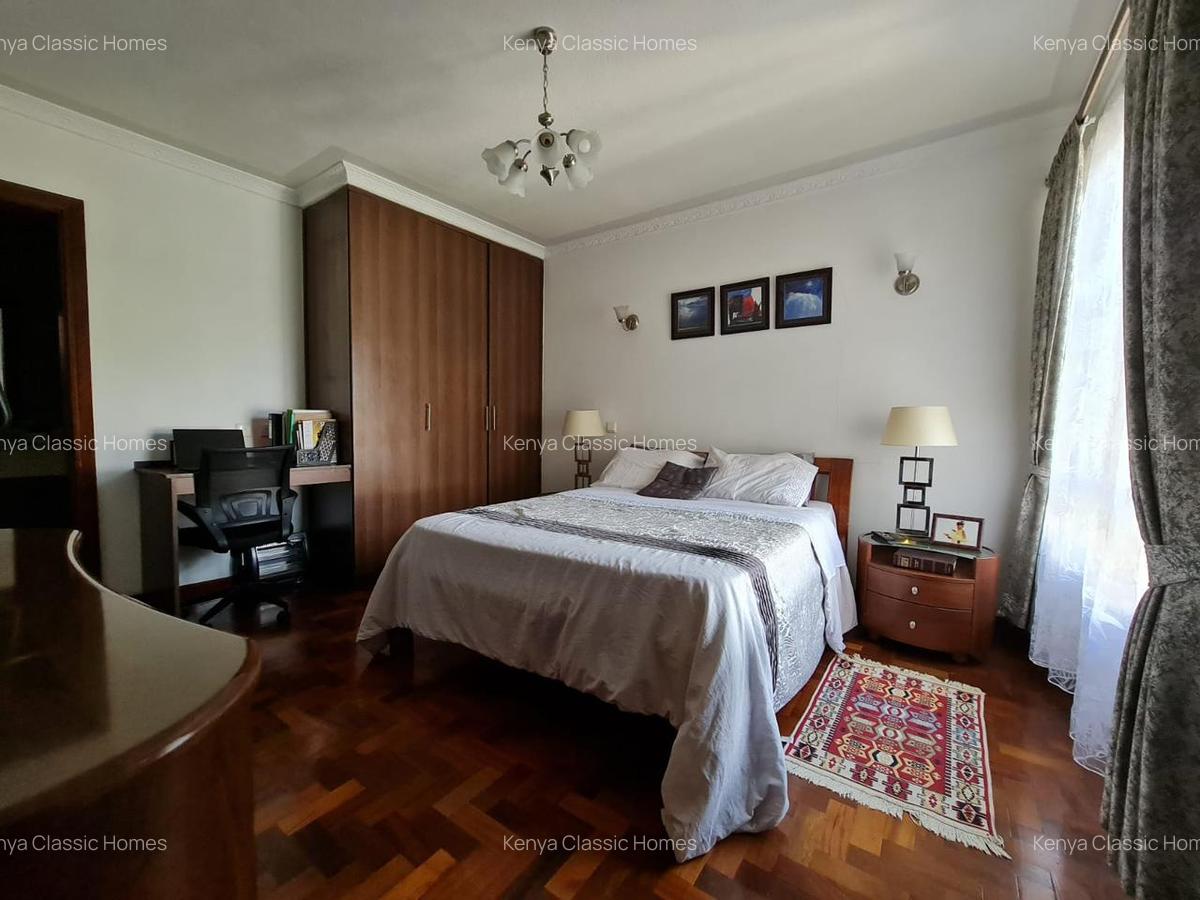 3 Bed Apartment with En Suite at Kilimani - 14