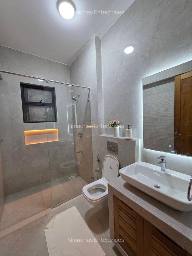 Serviced 3 Bed Apartment with En Suite at Mt Kenya Road - 11