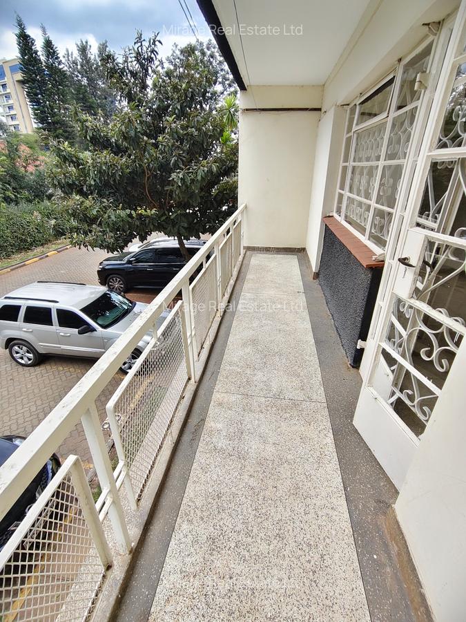 2 Bed Apartment with Parking in Hurlingham - 10