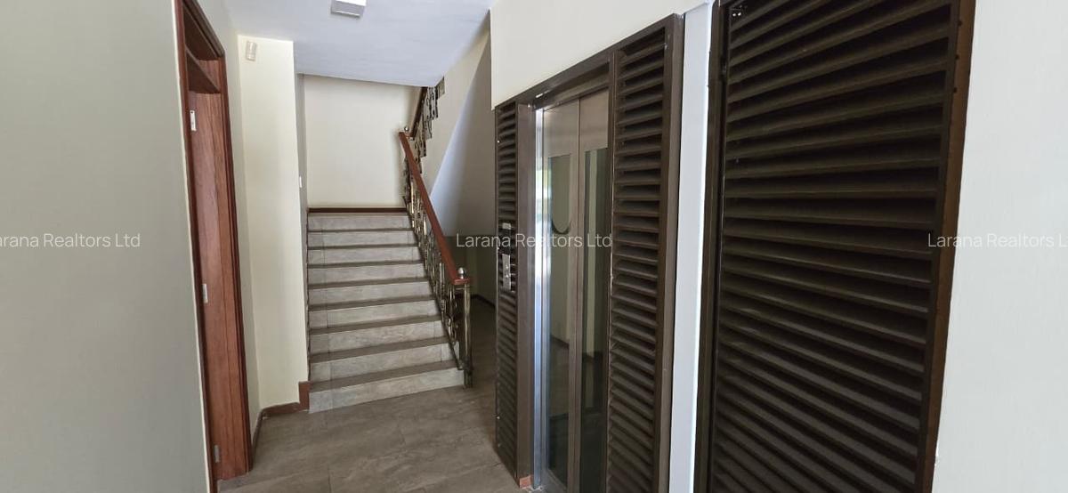 5 Bed Townhouse with Staff Quarters at Convent Dr - 8