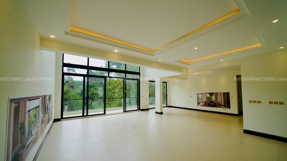 6 Bed Villa with En Suite at 2026-183 - 2