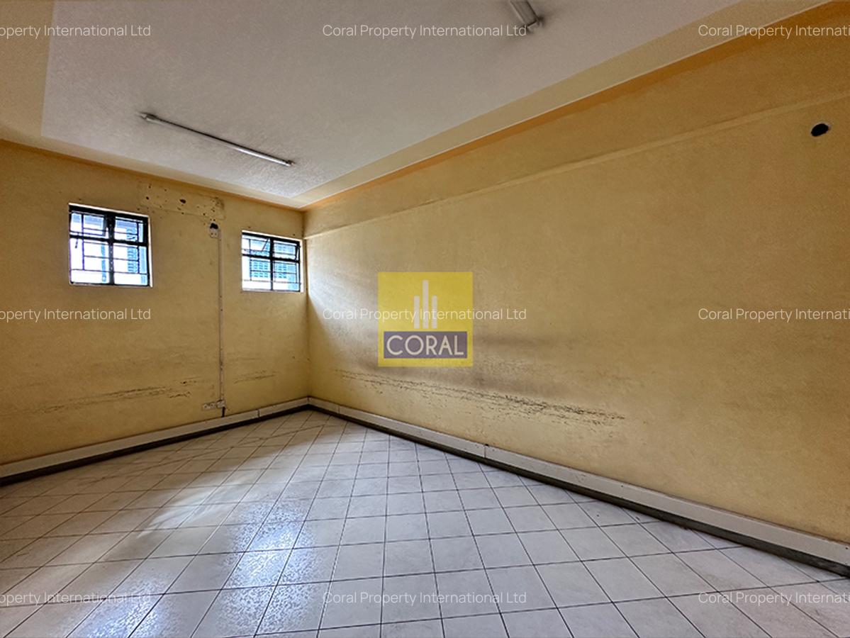 9,200 ft² Office in Mombasa Road - 10