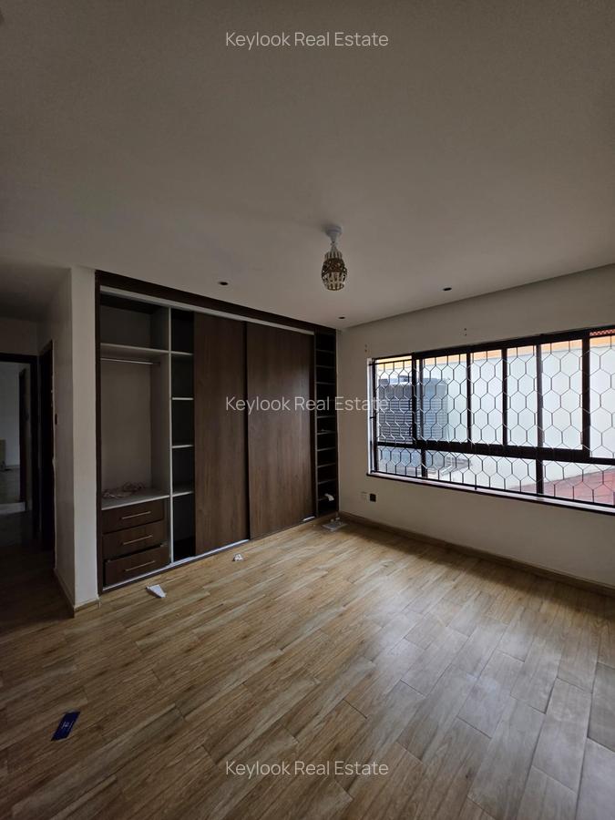 5 Bed Townhouse with En Suite at Gitanga Road - 14