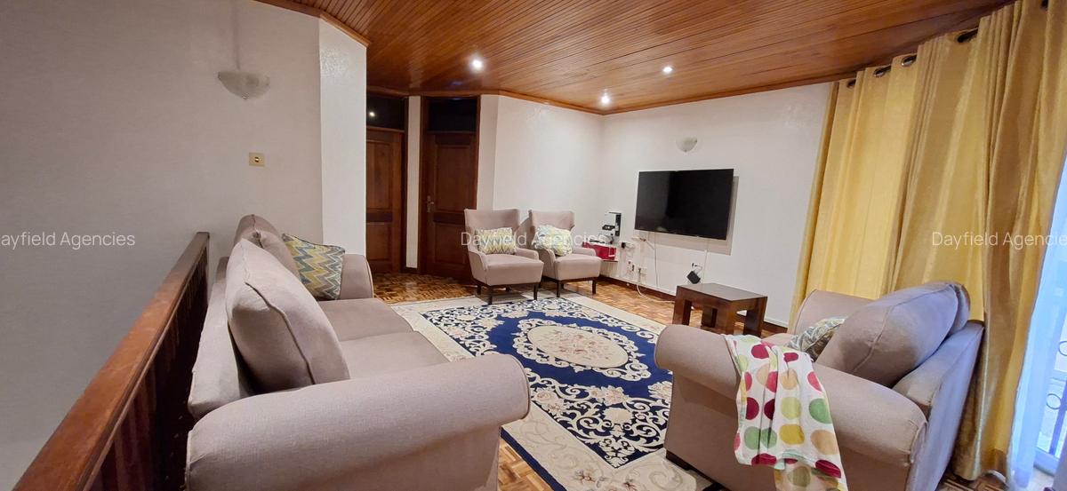 4 Bed House with En Suite at Grevillea Grove - 9