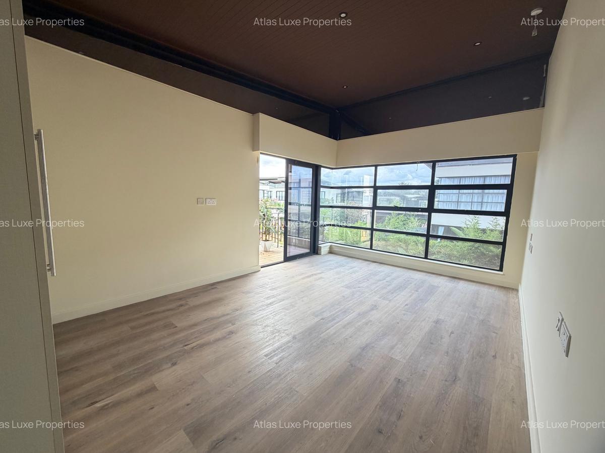 4 Bed Townhouse with En Suite in Runda - 11