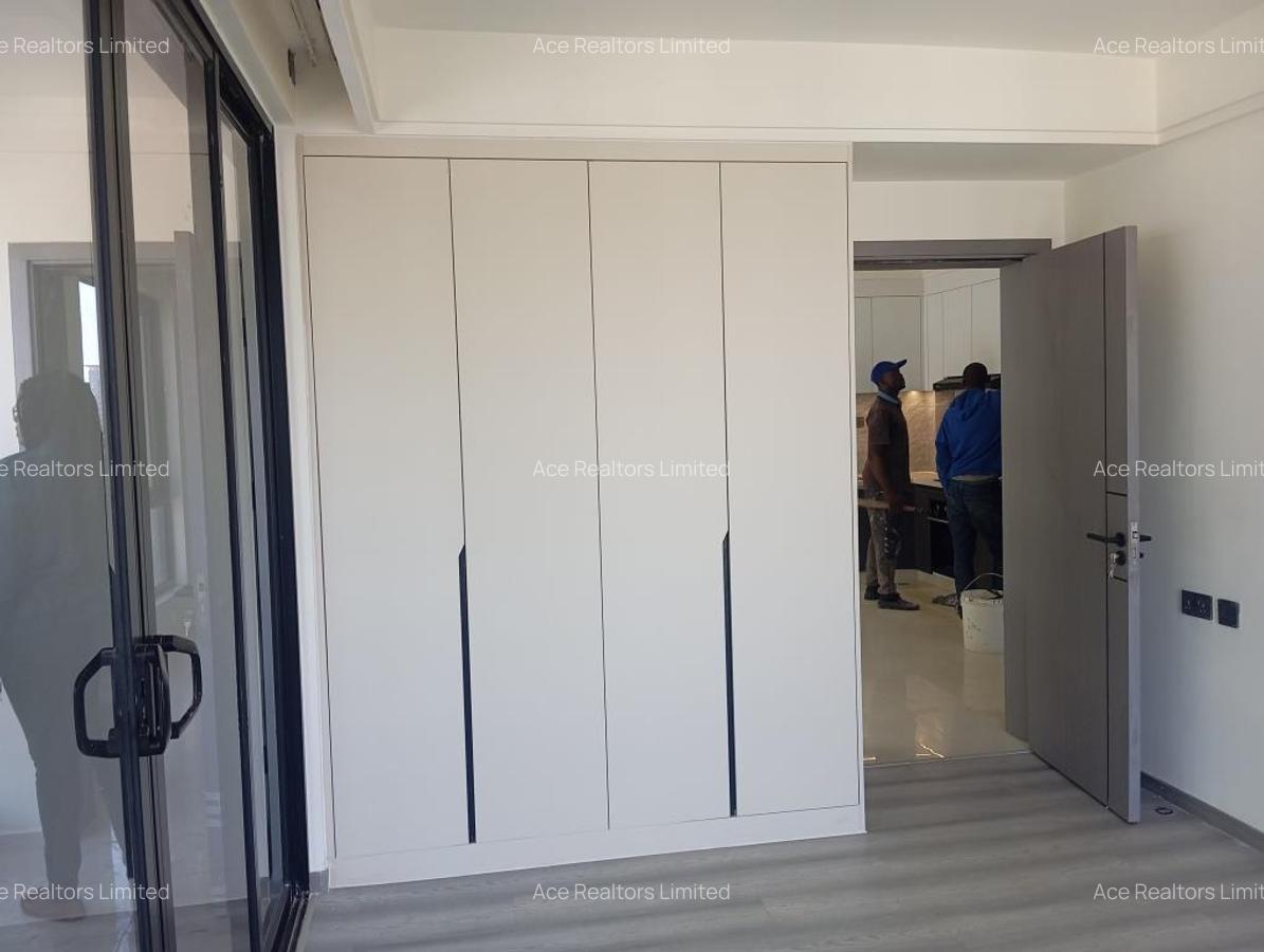 1 Bed Apartment with En Suite at Westlands Road - 11