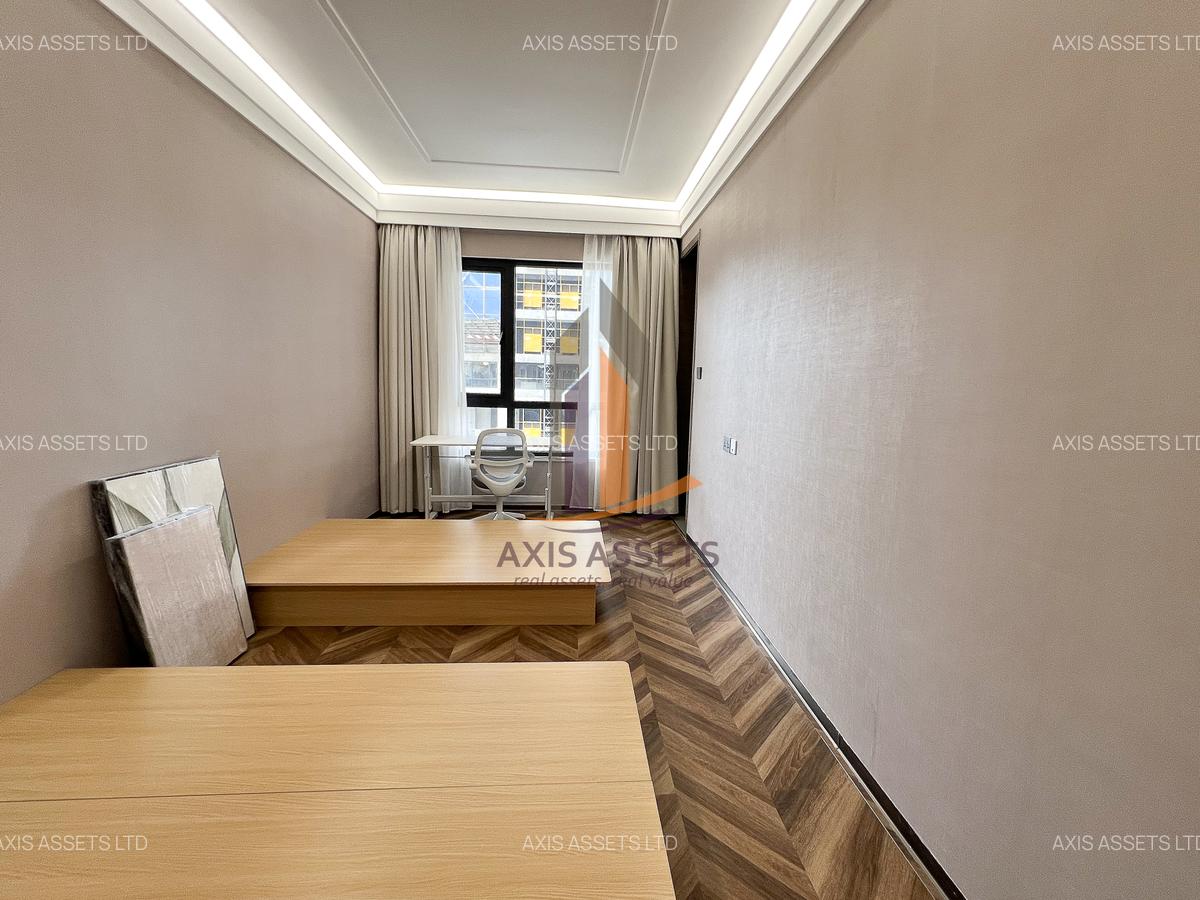 3 Bed Apartment with Swimming Pool at Elegyo Road - 12