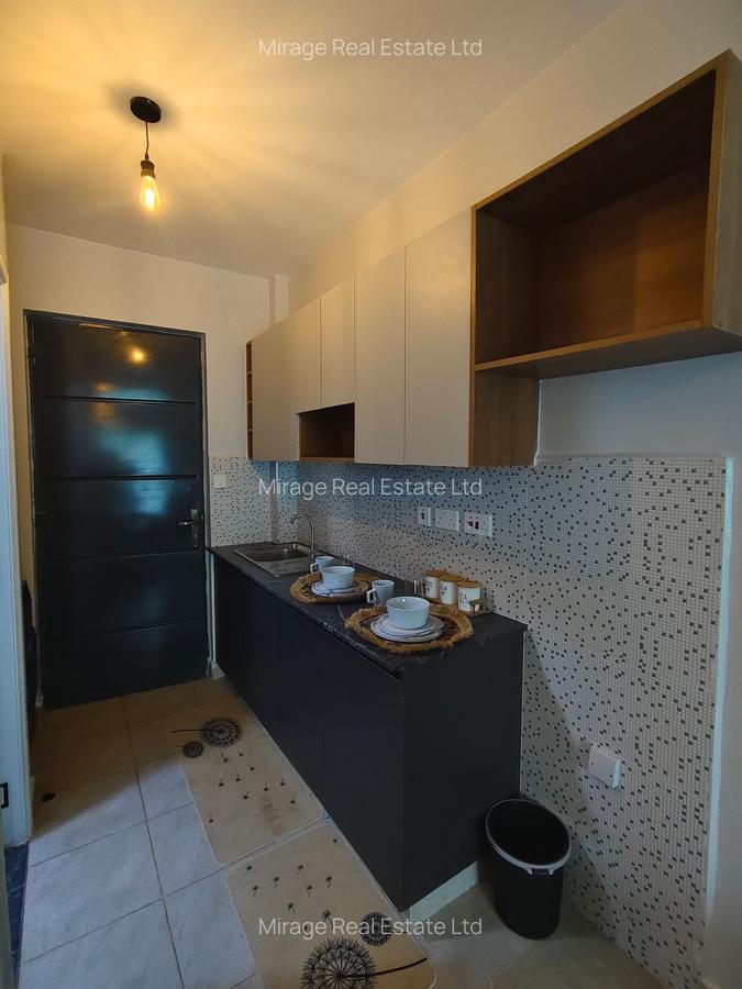 Studio Apartment with Swimming Pool in Kitisuru - 6