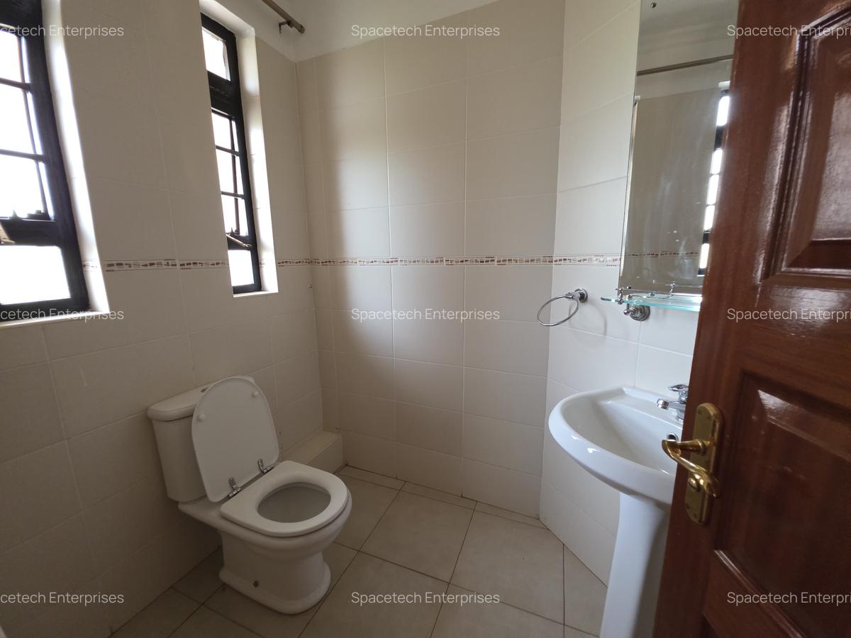 4 Bed House with En Suite in Karen - 11