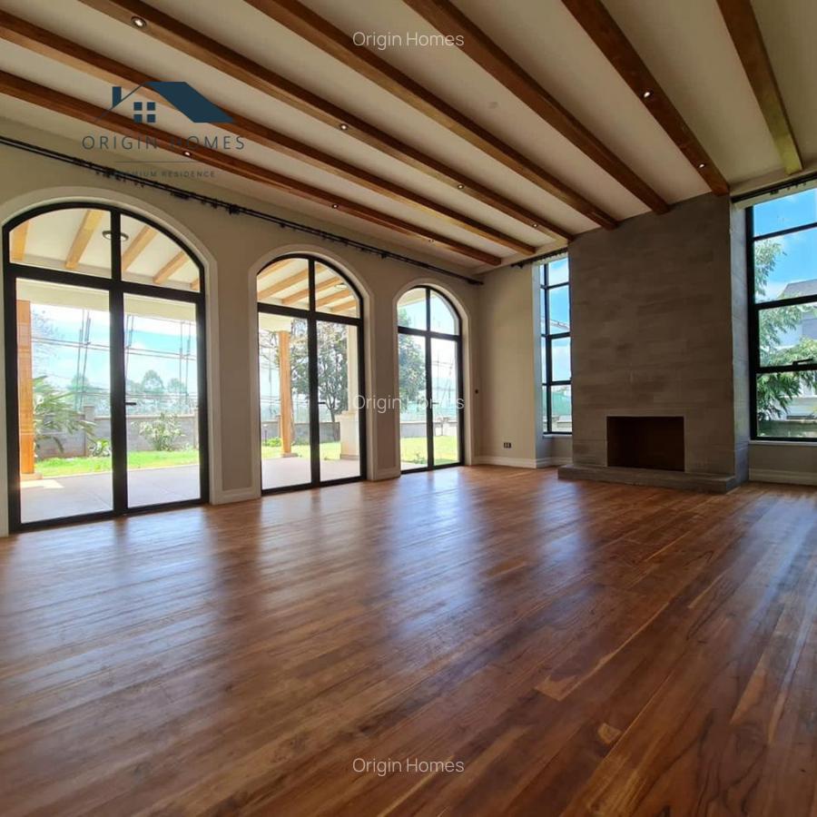 5 Bed Townhouse with En Suite at Loresho - 2