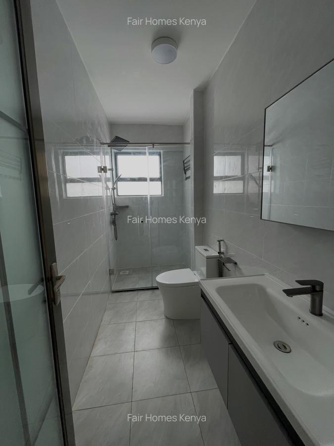 4 Bed Apartment with En Suite at Othaya Road - 9
