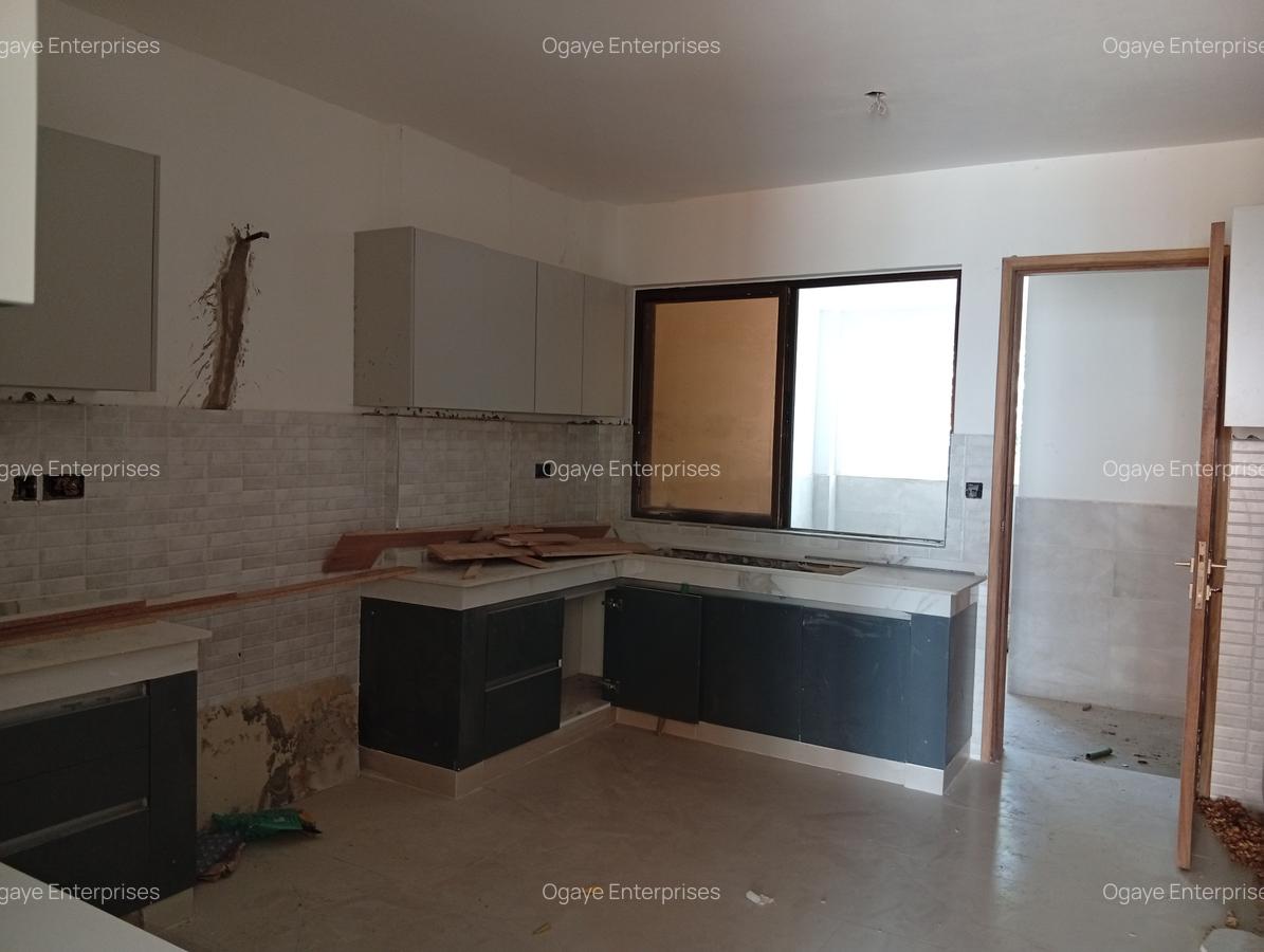 3 Bed Apartment with En Suite at Mt Kenya Road - 5