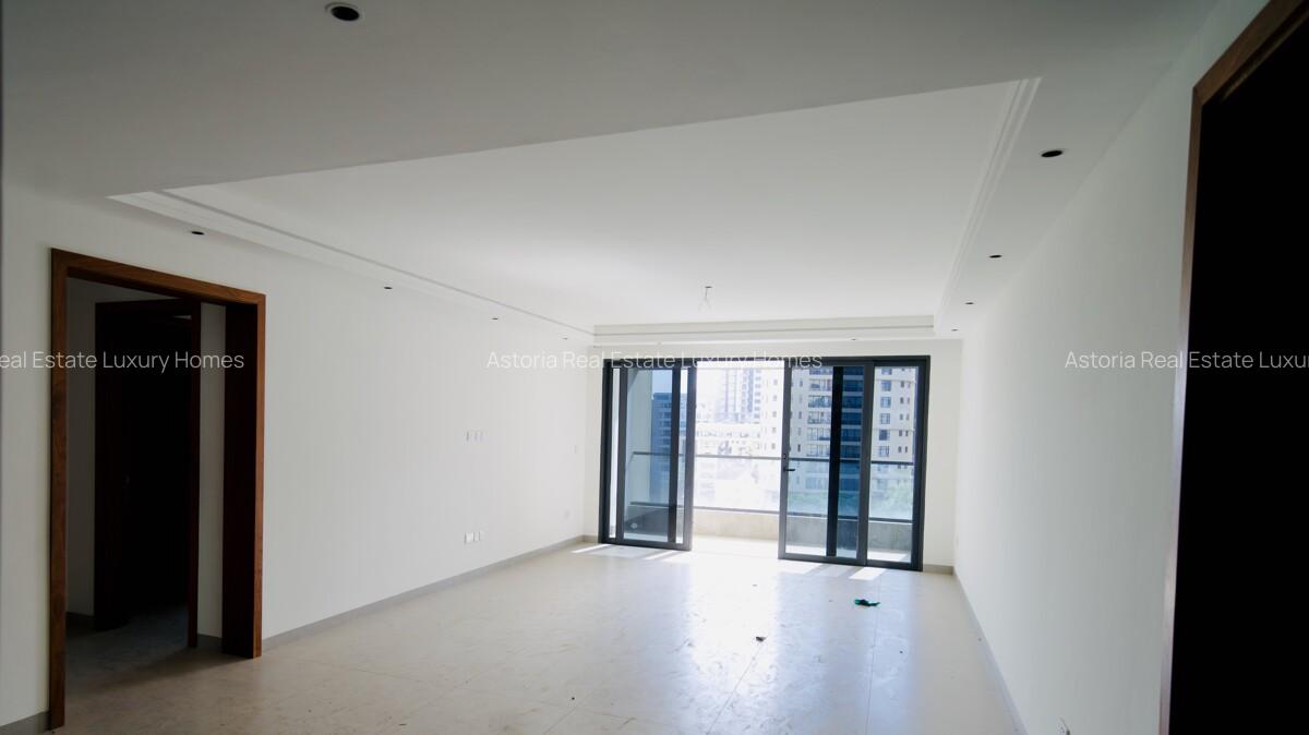 3 Bed Apartment with En Suite at 2026-401 - 14