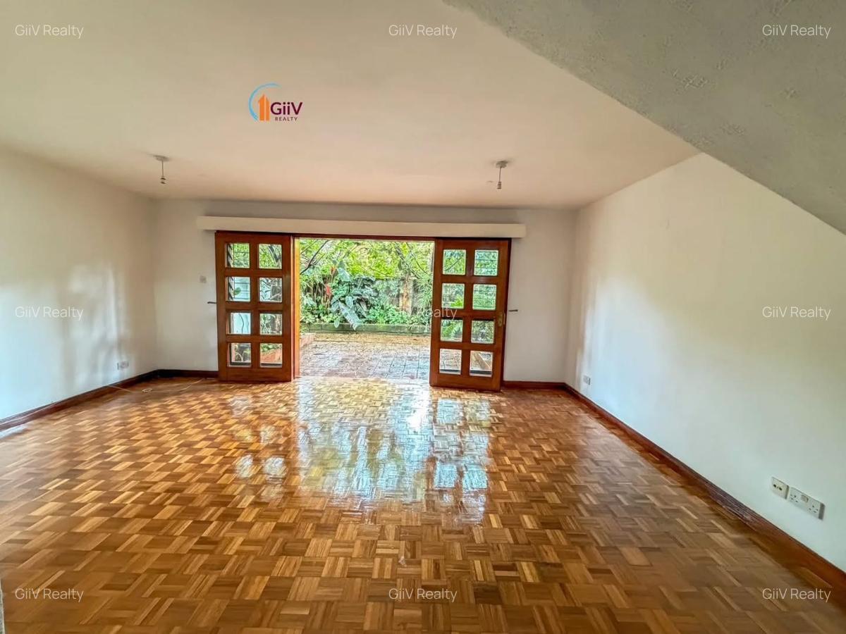 2 Bed Townhouse with Garden in Kileleshwa - 4