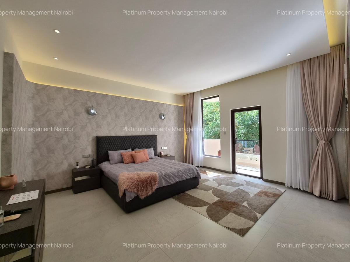 4 Bed Apartment with En Suite at Off Peponi Rd - 11