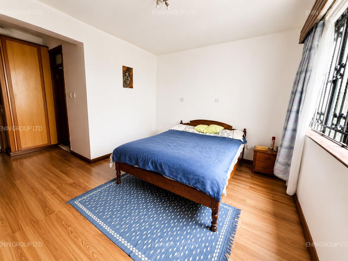 4 Bed Townhouse with En Suite at Grevillea Grove - 5