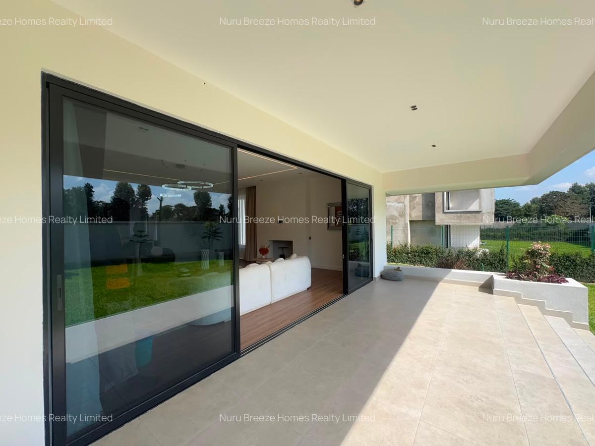 5 Bed Villa with En Suite in Runda - 8