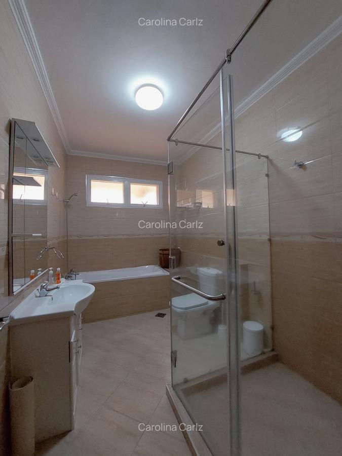 Furnished 3 Bed Apartment with En Suite at Brookside Drive - 9