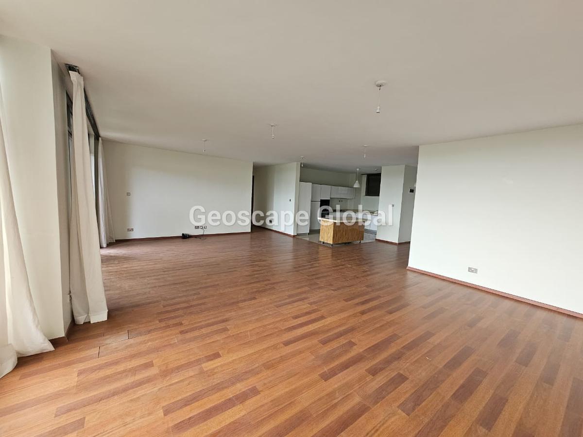 3 Bed Apartment with En Suite in Parklands - 3