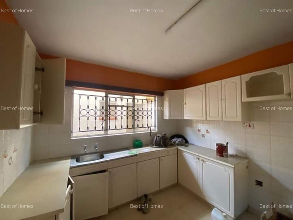 3 Bed House with En Suite in Kilimani - 2