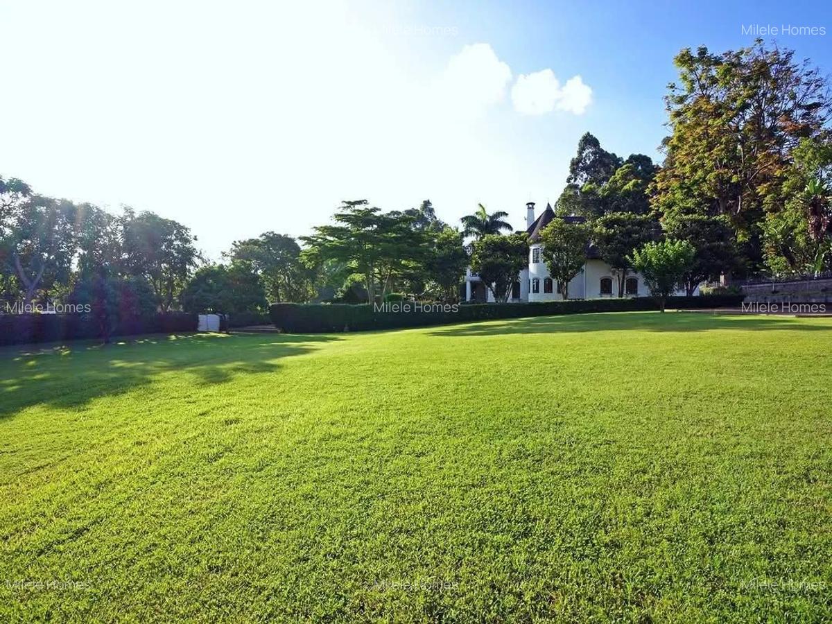 5 Bed Villa with En Suite in Kitisuru - 4