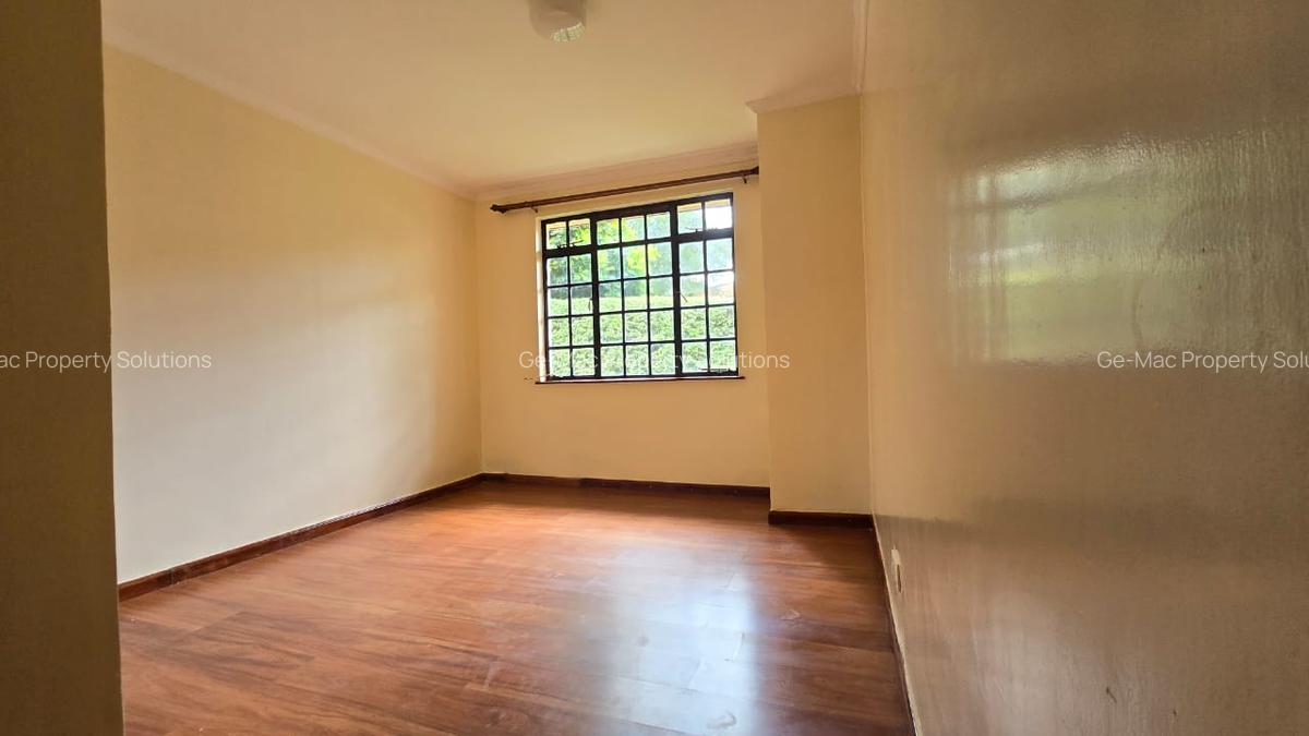 4 Bed House with En Suite in Kiambu Road - 11