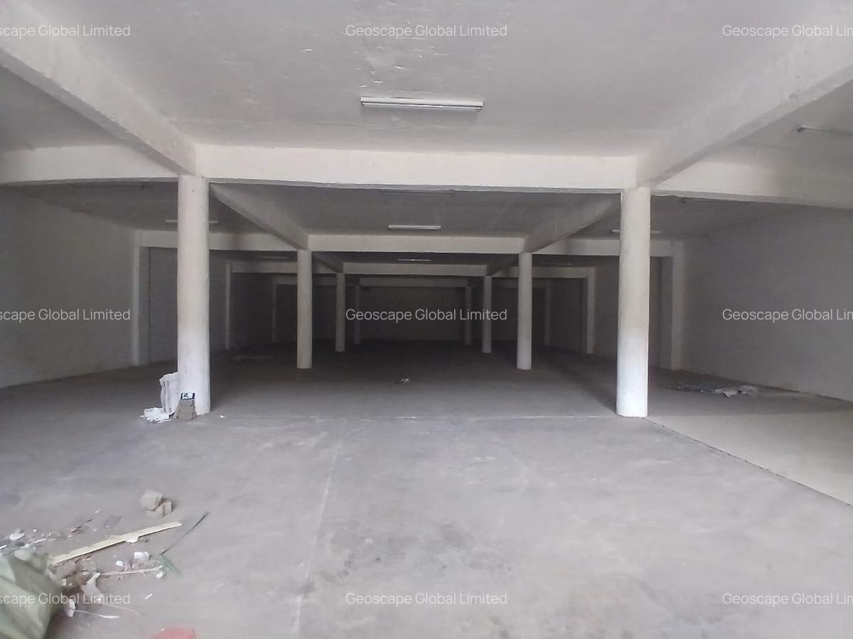 10,000 ft² Warehouse with Parking in Syokimau - 2