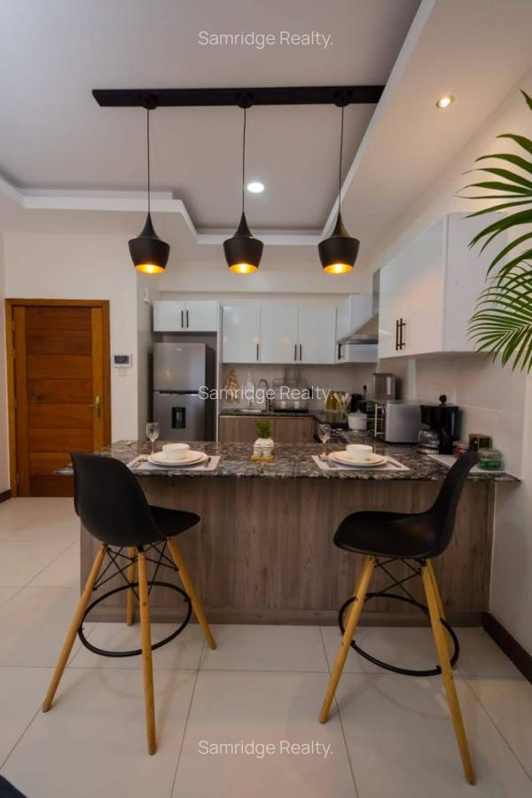 2 Bed Apartment with En Suite at Argwings Kodhek - 1