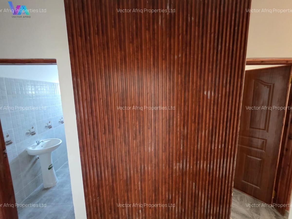 4 Bed House with Garden in Kitengela - 11