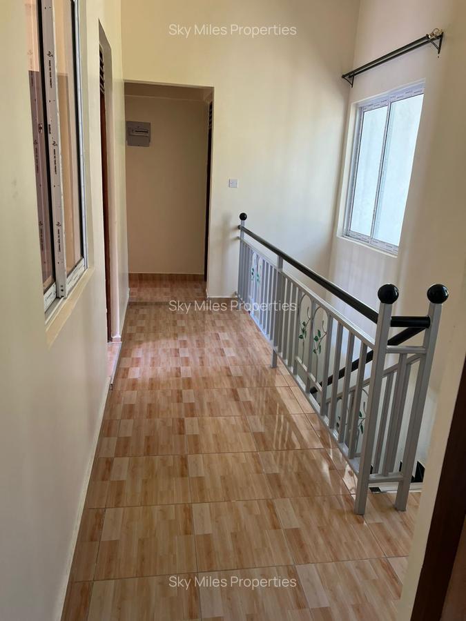 5 Bed House with En Suite at Mtwapa - 19