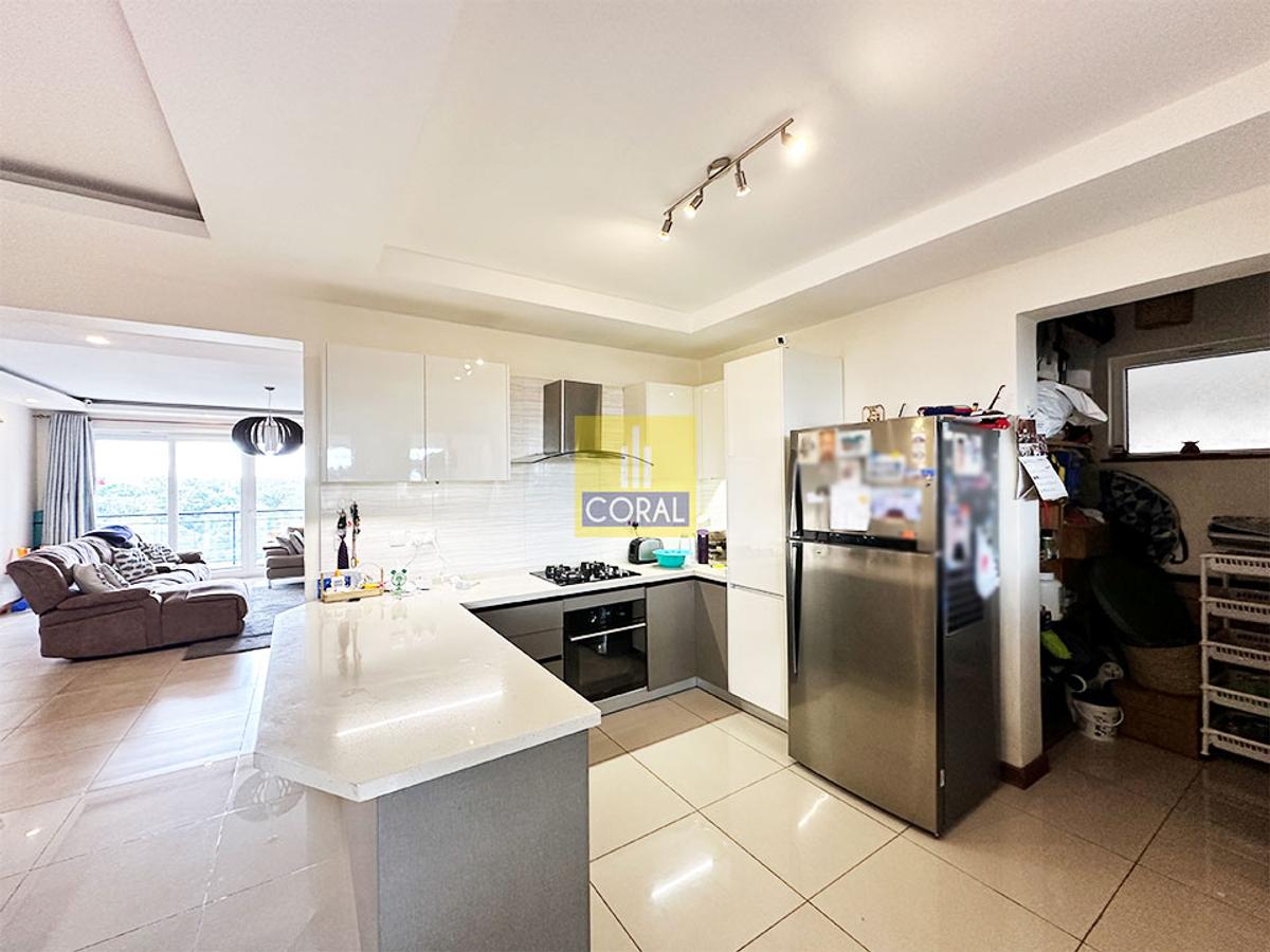 3 Bed Apartment in Parklands - 6