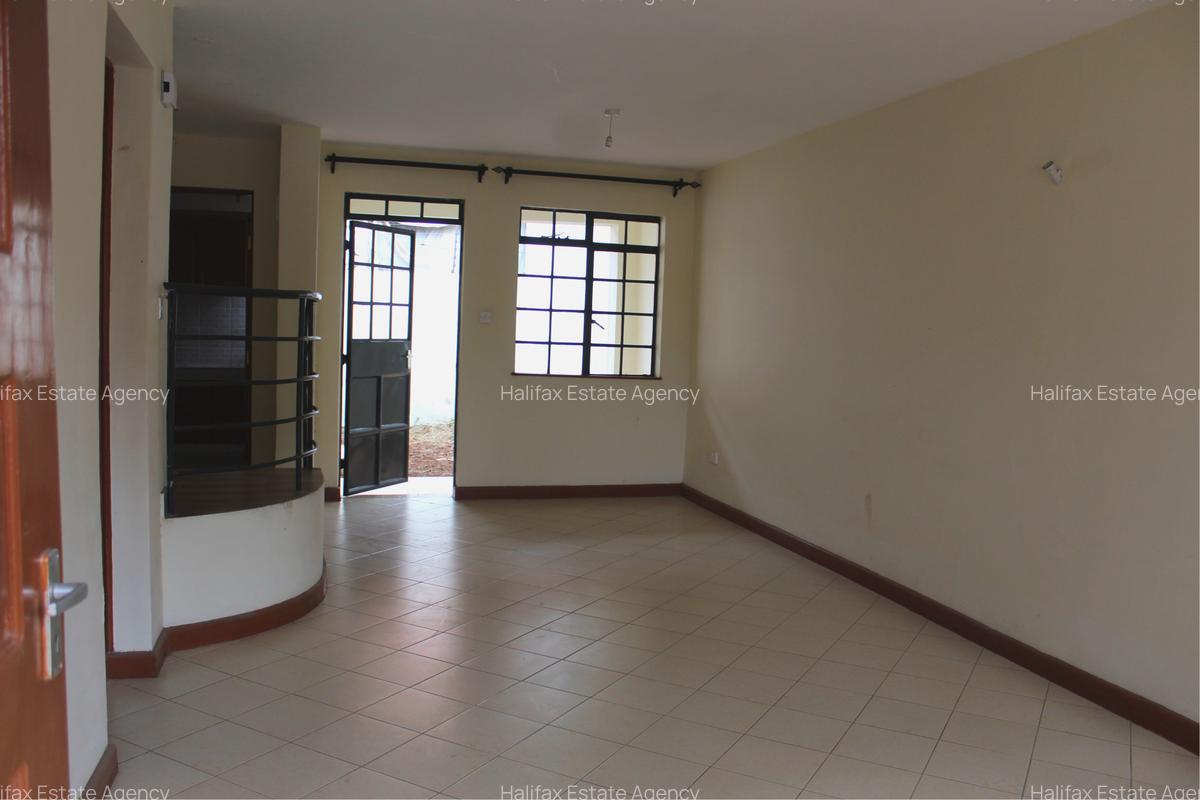 4 Bed Townhouse with En Suite in Embakasi - 10