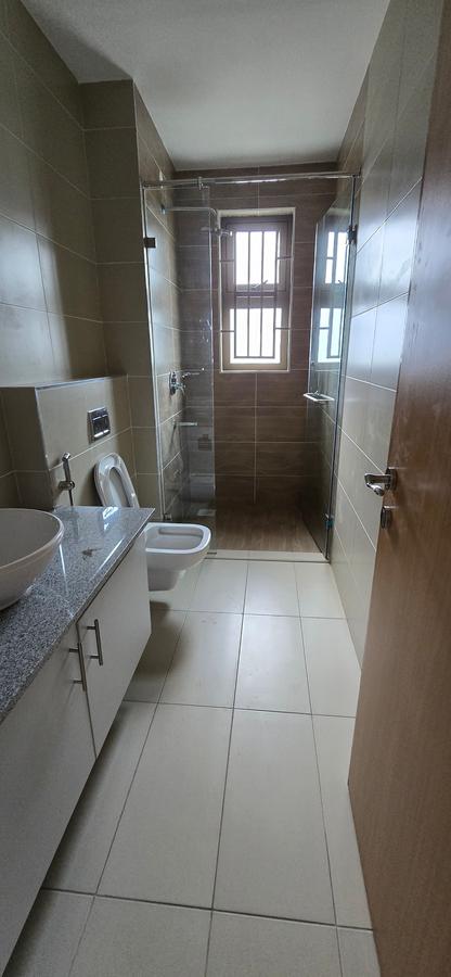 3 Bed Apartment with En Suite in Kileleshwa - 16