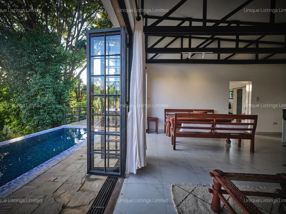 2 Bed Villa with En Suite in Kitisuru - 16