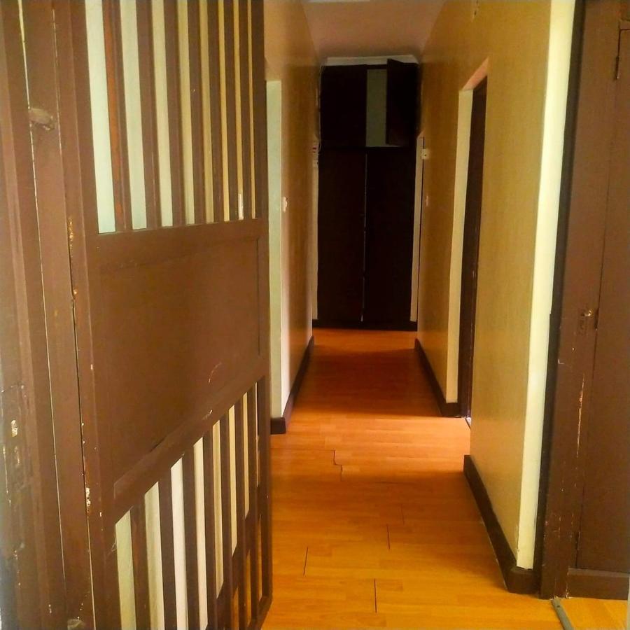 4 Bed House with En Suite at Kerarapon Road - 13