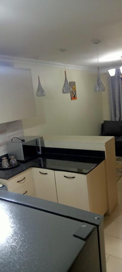 Serviced 1 Bed Apartment with En Suite at Mushembi Rd - 10