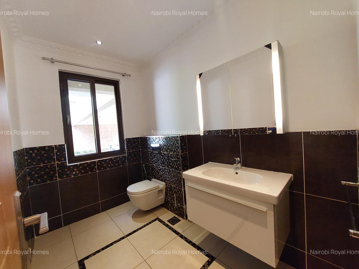 6 Bed House with En Suite at Muthaiga Road - 11