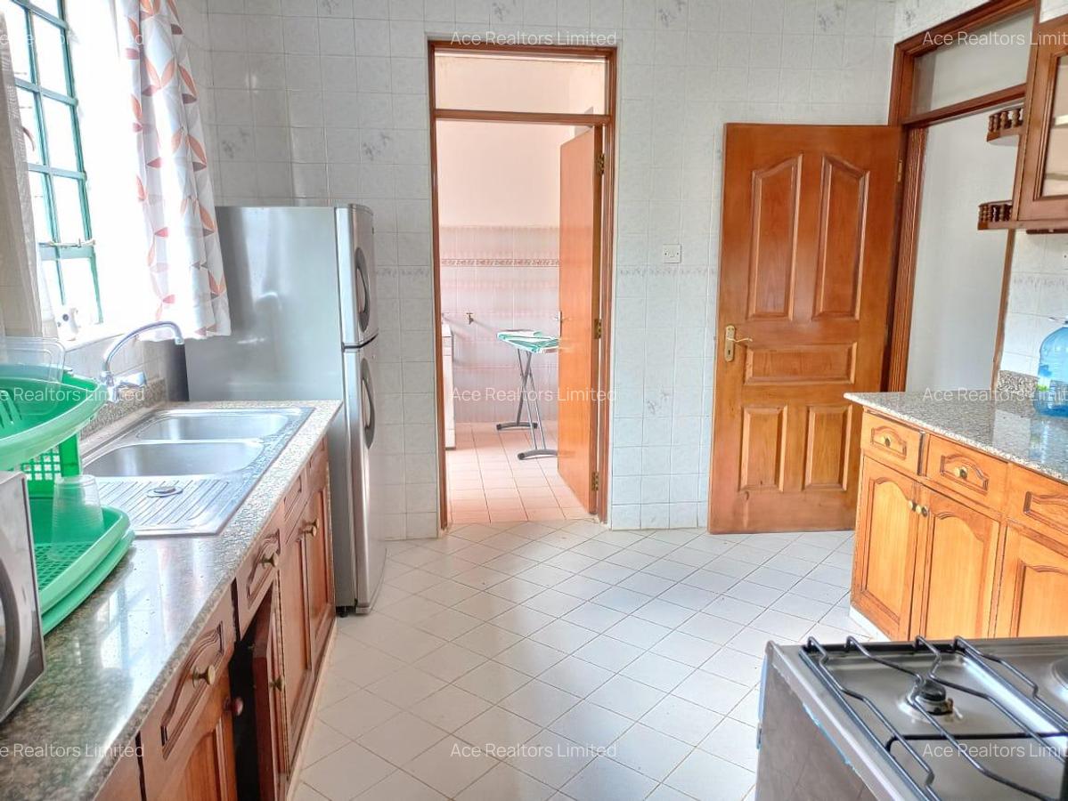 Serviced 3 Bed Apartment with En Suite at Rhapta Road - 7