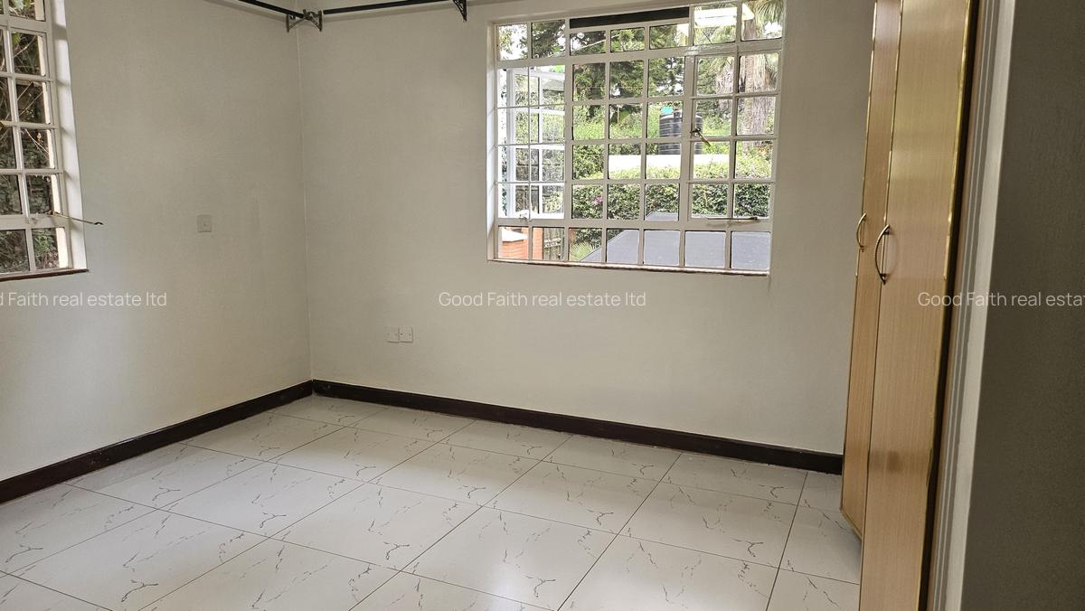 3 Bed House with En Suite in Runda - 12