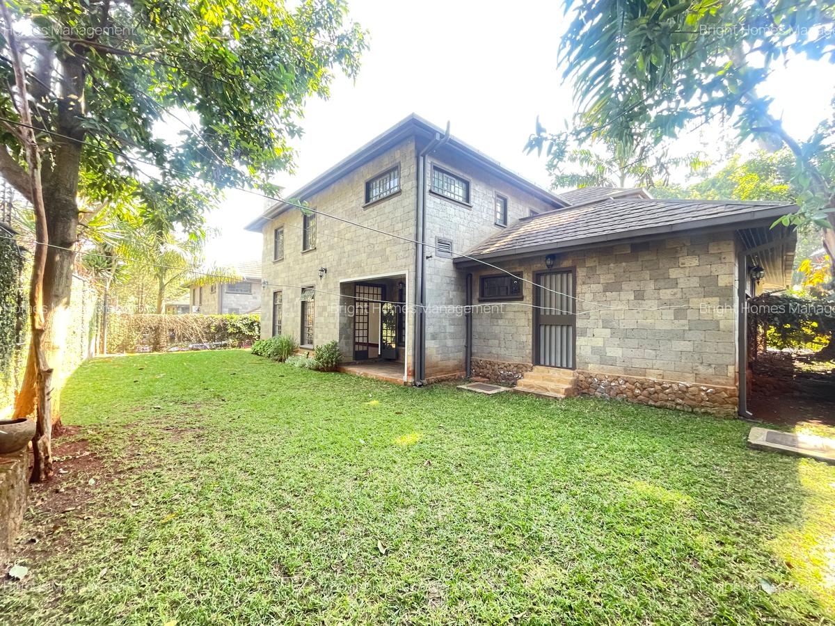 4 Bed Townhouse with En Suite in Spring Valley - 15